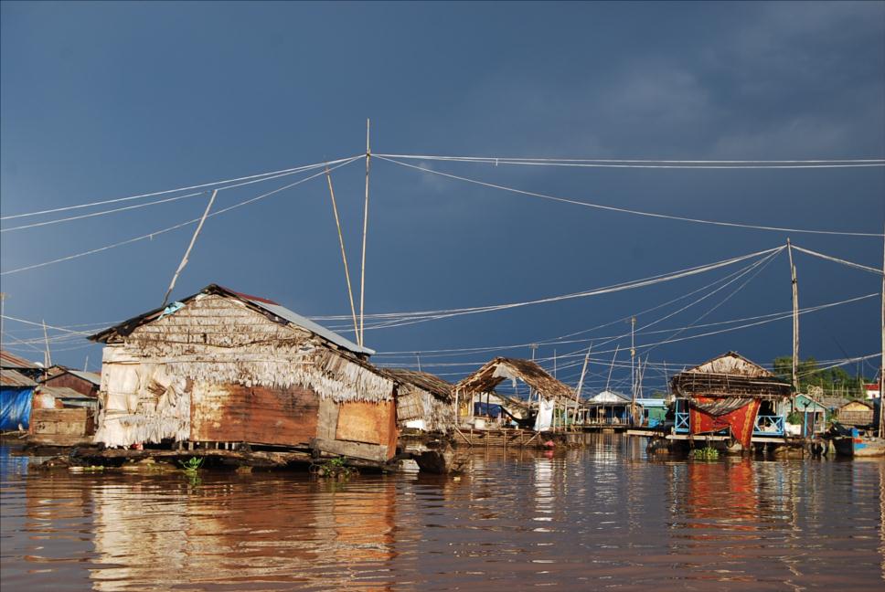 Village flottant sur le Tonle Sap - Cambodian cruises